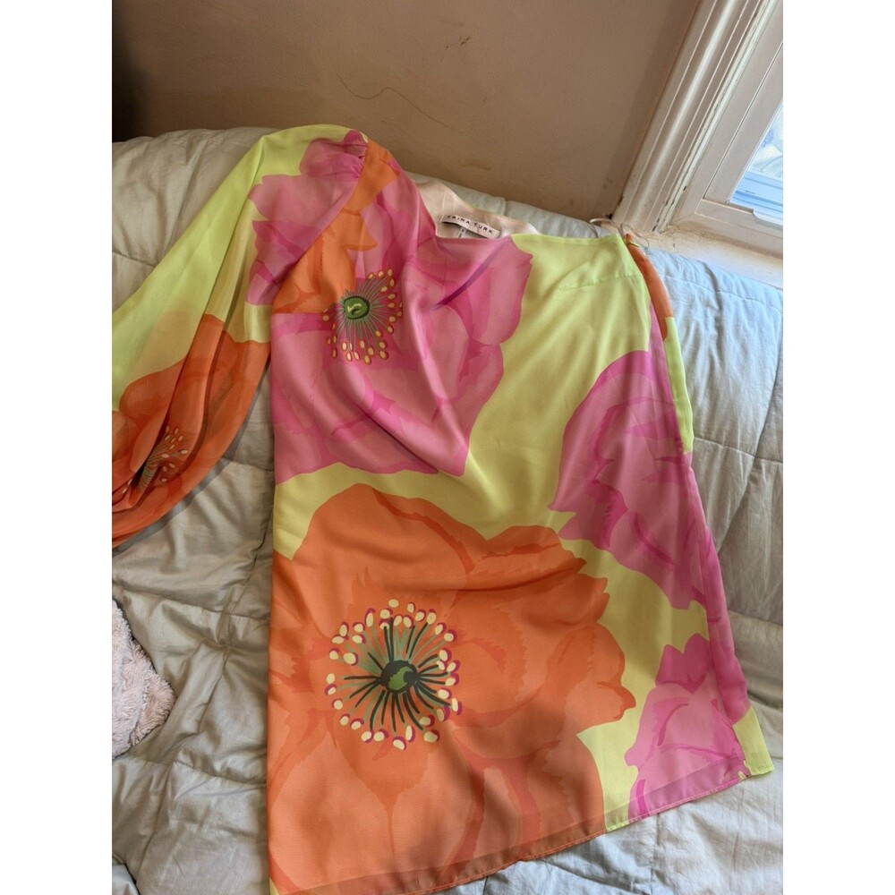 Tina Turk Beautiful Bold Flower Print Dress In Brand New Condition Size 8